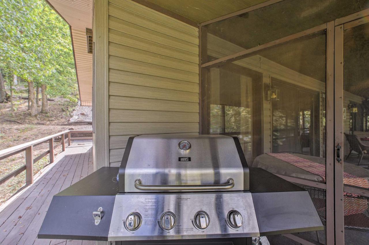Lakefront Table Rock Home With Fire Pit! Golden Екстер'єр фото